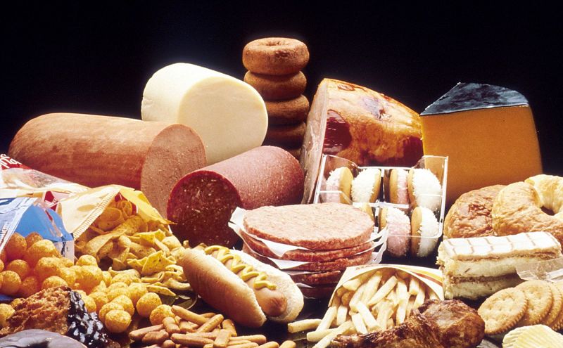 Bé bị chàm sữa mẹ kiêng ăn gì? Và nên ăn gì tốt nhất?