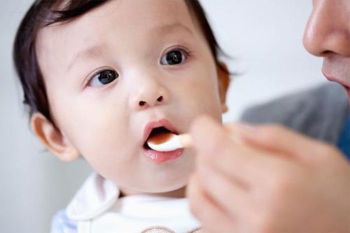 Tổng hợp cách bổ sung vitamin D cho trẻ sơ sinh mẹ cần biết