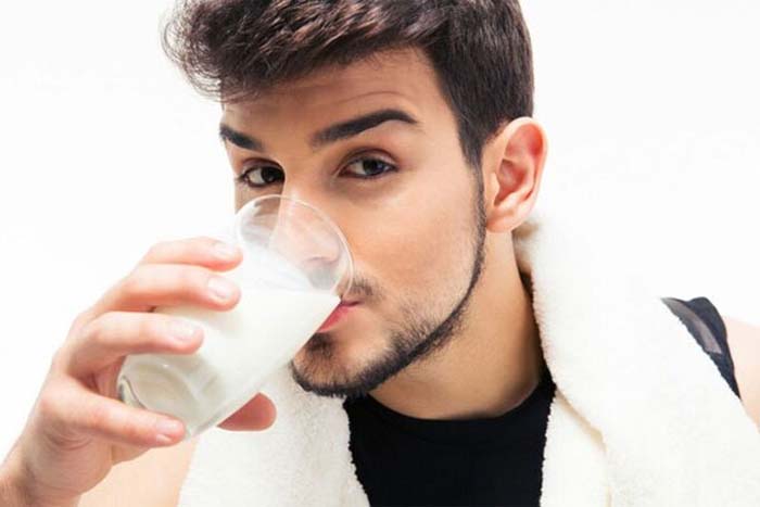 Giải đáp thắc mắc: Nam giới uống sữa đậu nành có tốt không?