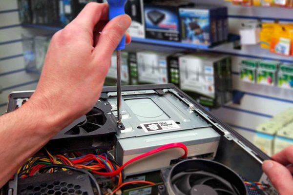 Sửa máy tính tại Cầu Giấy - Kinh nghiệm lựa chọn dịch vụ sửa máy tính