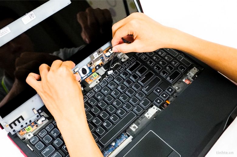 Sửa máy tính tại Cầu Giấy - Kinh nghiệm lựa chọn dịch vụ sửa máy tính