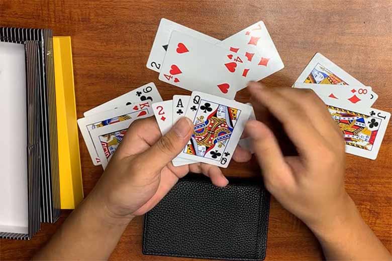 Kinh Nghiệm Chơi Bài Liêng: Bí Quyết Giúp Bạn Thắng Lớn 