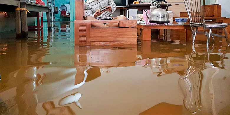 Mơ thấy nước: Con số may mắn và điềm báo tốt hay xấu?
